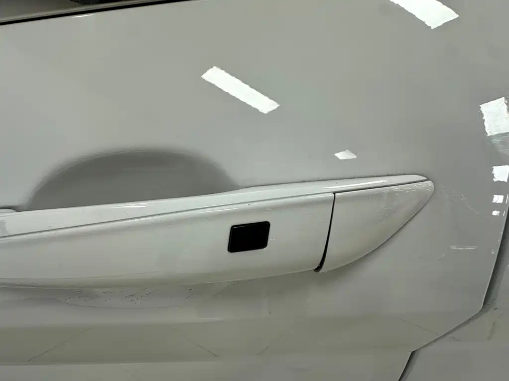 Hyundai Elantra — фото 11