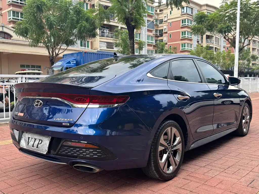 Hyundai Fista — фото 10