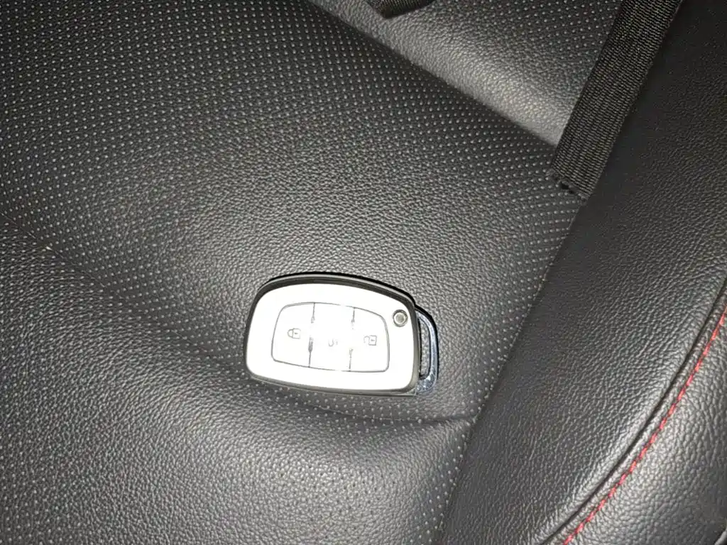 Hyundai Elantra — фото 9