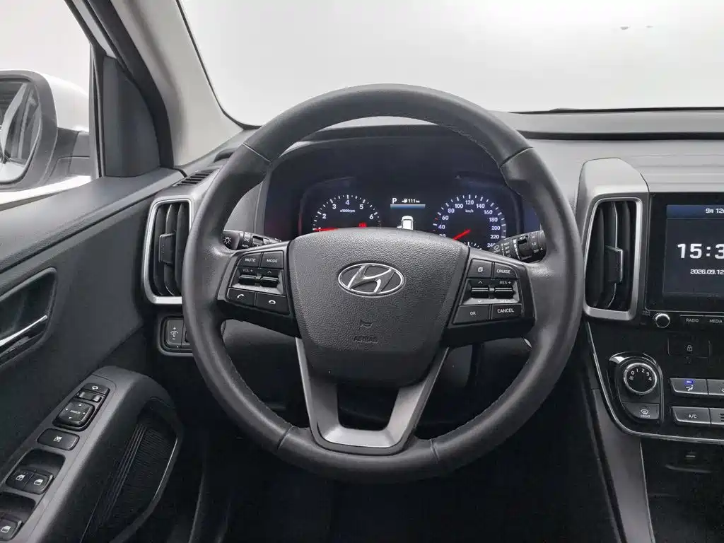 Hyundai ix35 — фото 11