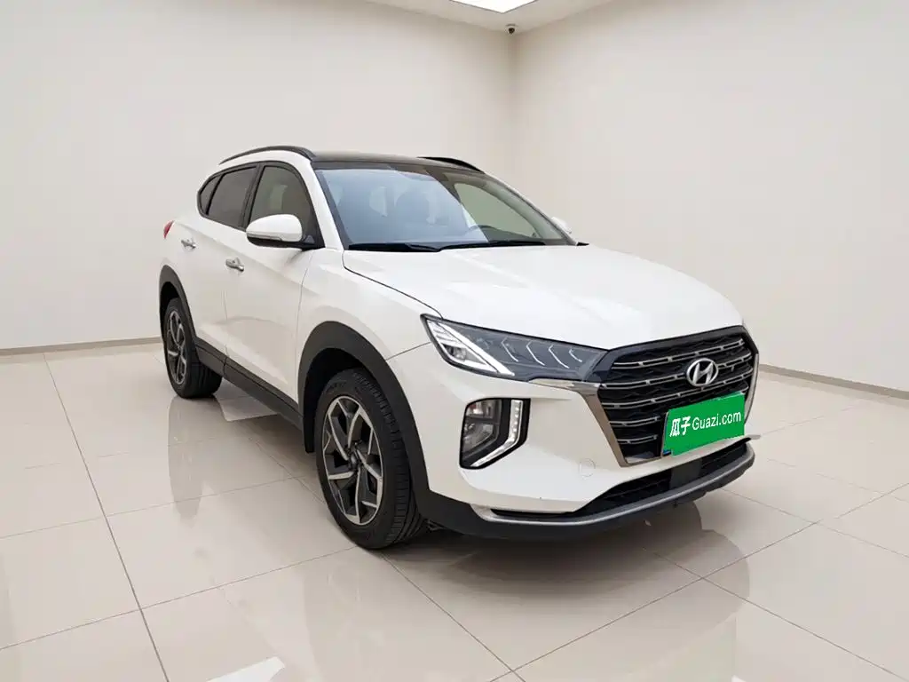 Hyundai Tucson — фото 3