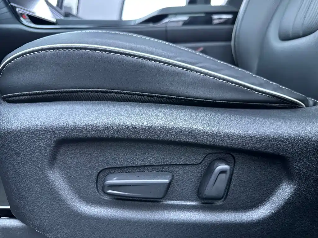 Hyundai Custo — фото 14