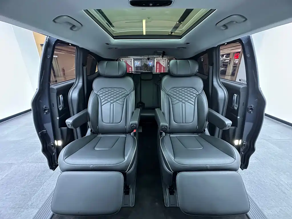 Hyundai Custo — фото 21