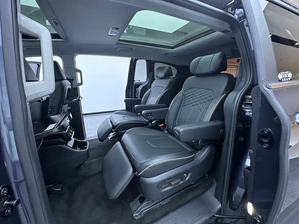 Hyundai Custo — фото 23