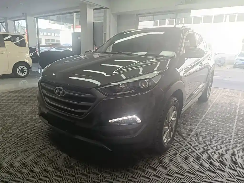 Hyundai Tucson — фото 2