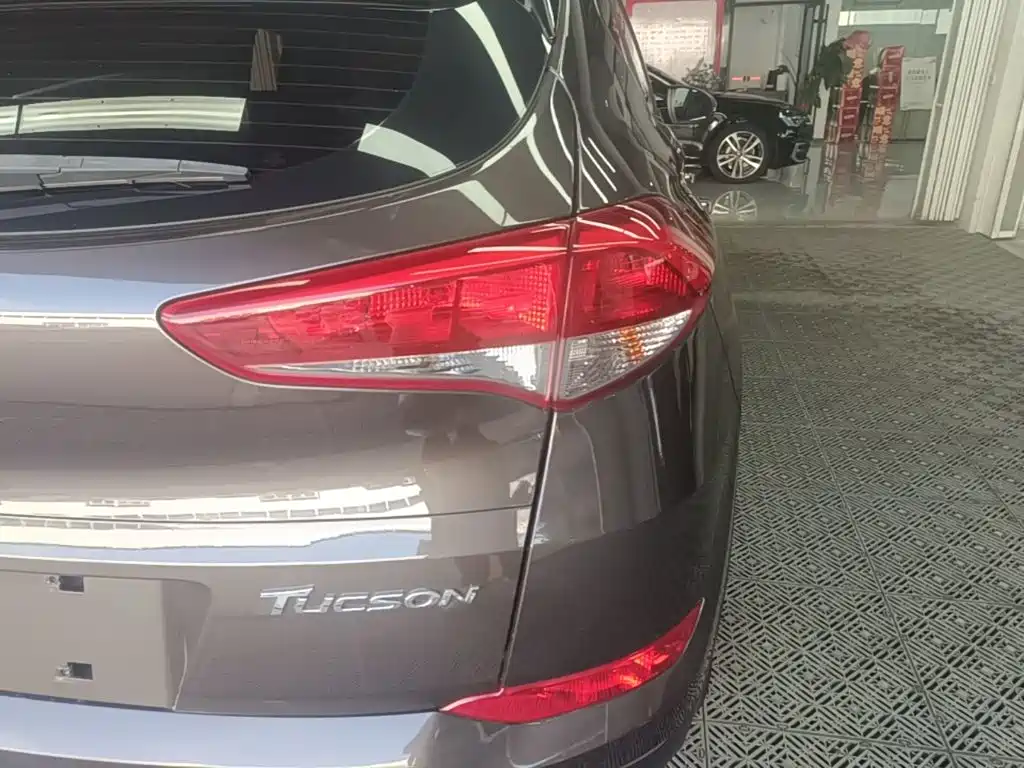 Hyundai Tucson — фото 8