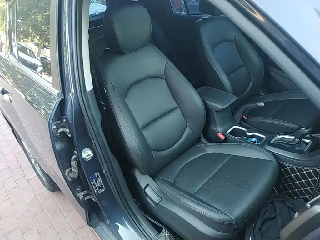 Hyundai ix35 — фото 25