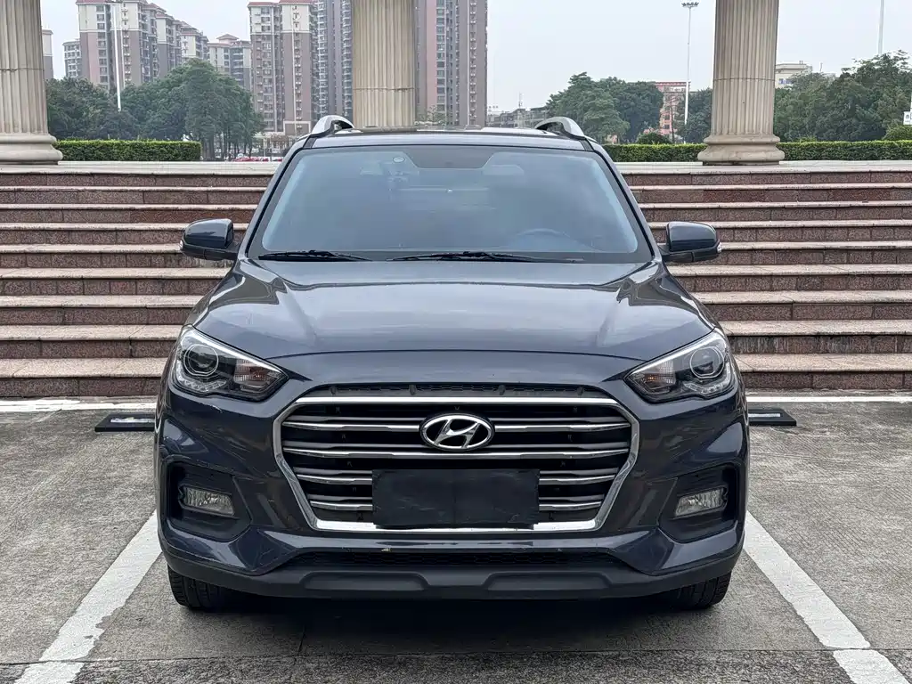 Hyundai ix35 — фото 2