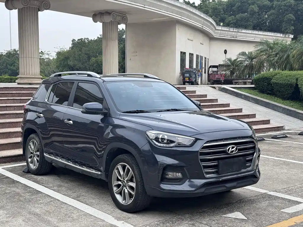Hyundai ix35 — фото 3