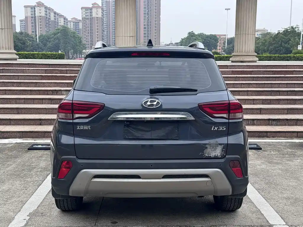 Hyundai ix35 — фото 10