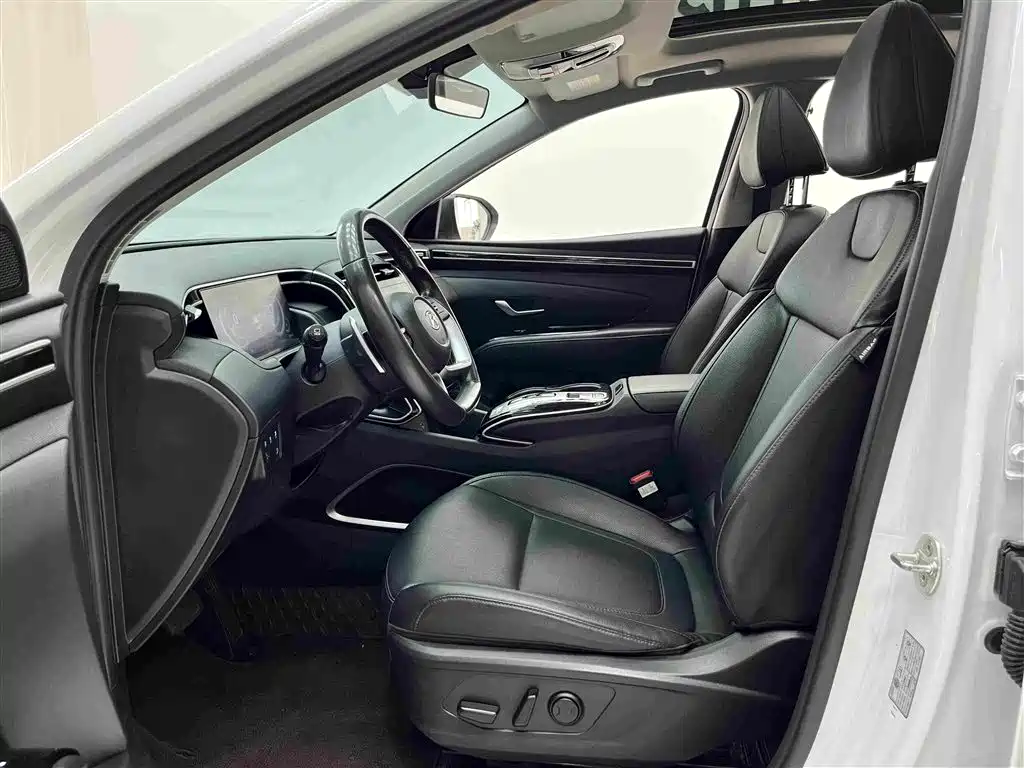 Hyundai Tucson — фото 4