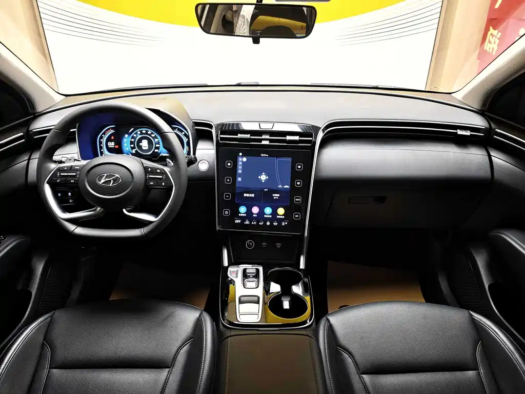 Hyundai Tucson — фото 7