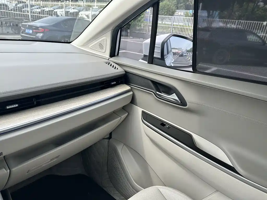 Hyundai Custo — фото 26
