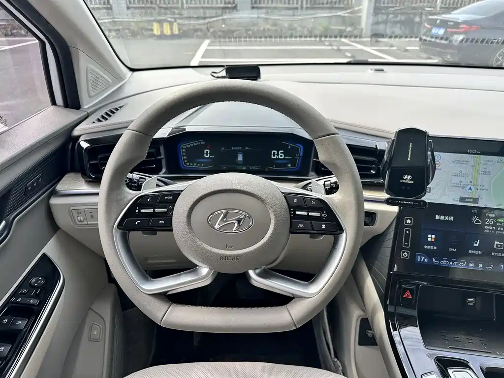 Hyundai Custo — фото 5