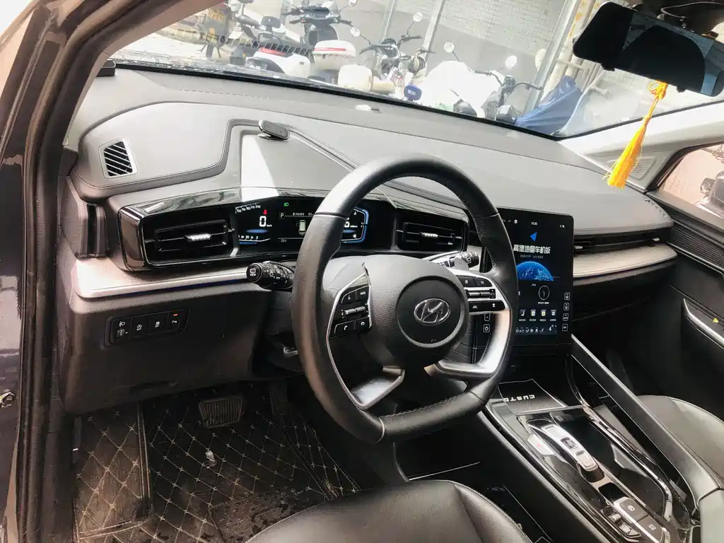 Hyundai Custo — фото 11