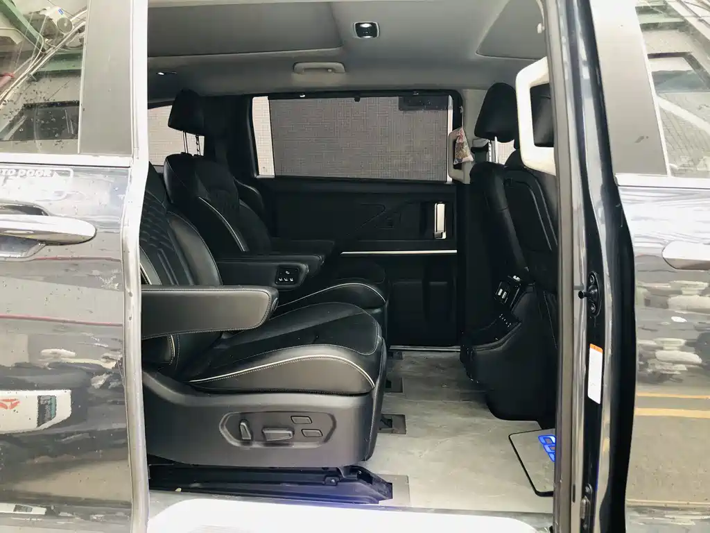 Hyundai Custo — фото 15