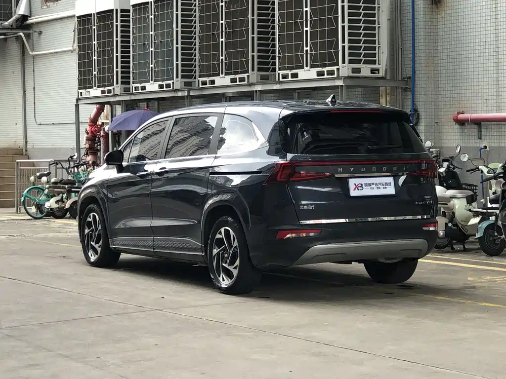 Hyundai Custo — фото 4