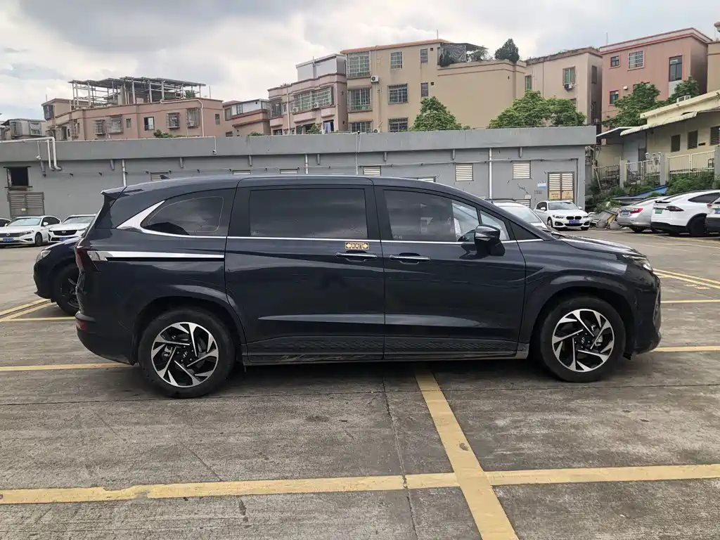 Hyundai Custo — фото 7