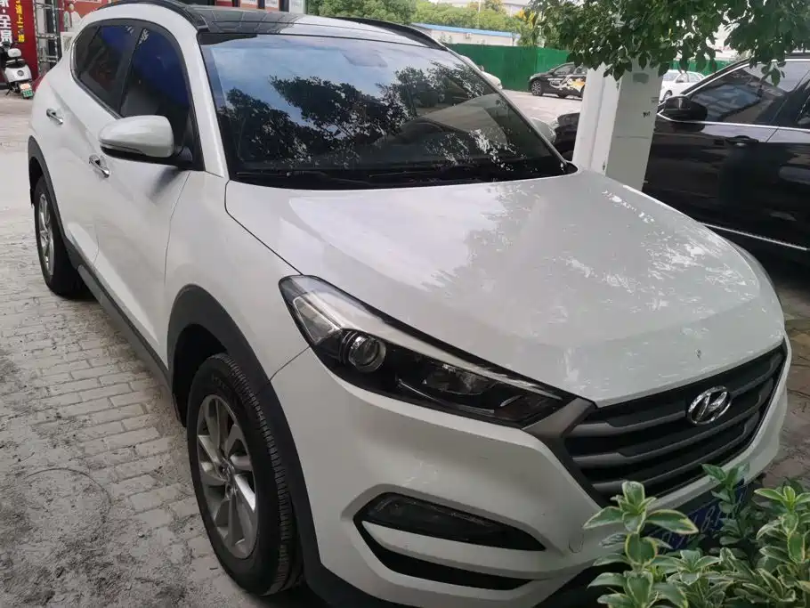 Hyundai Tucson — фото 2