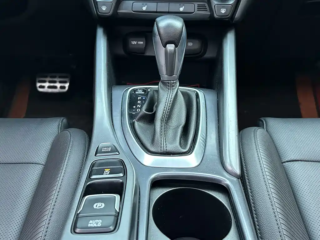 Hyundai Fista — фото 16