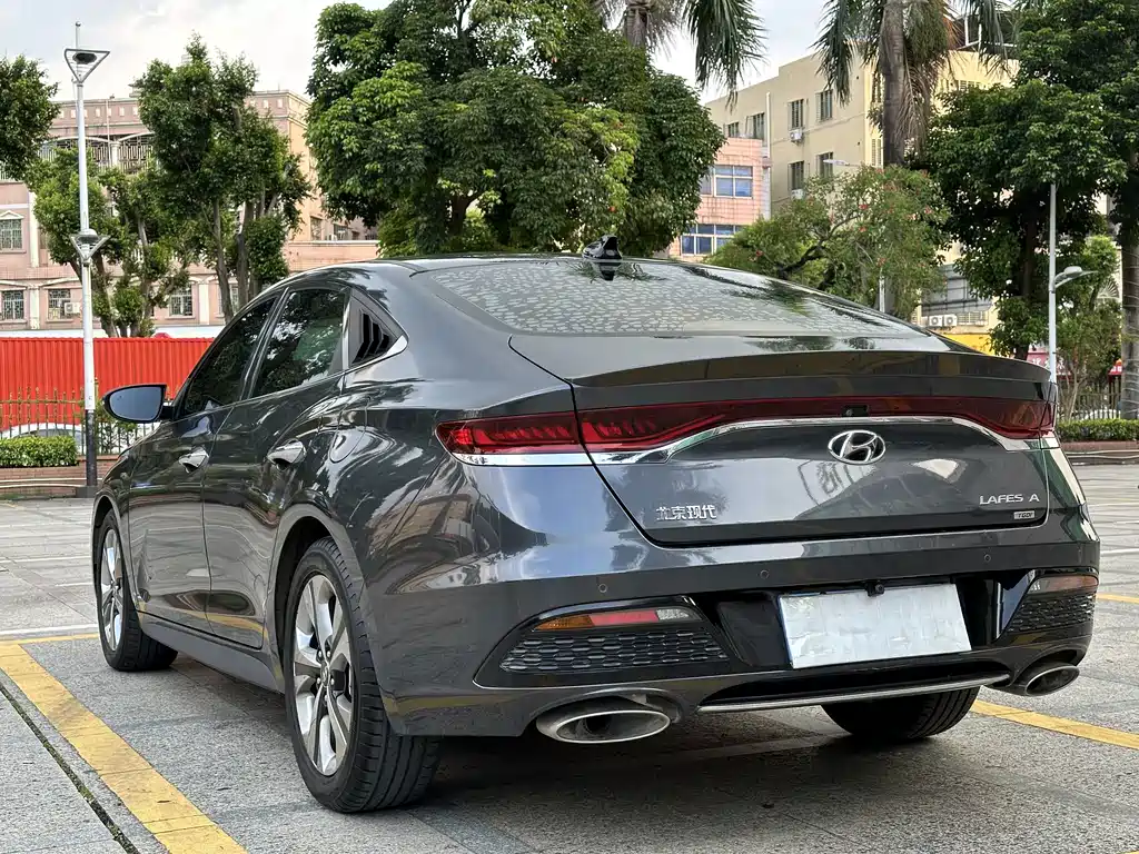 Hyundai Fista — фото 6