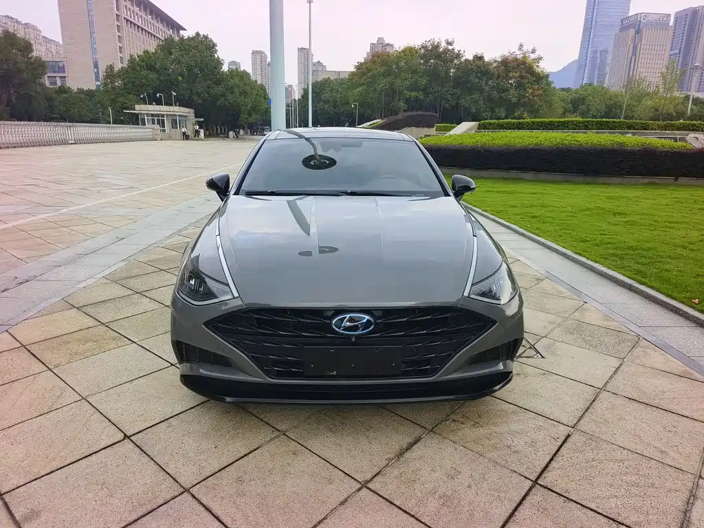 Hyundai Sonata — фото 2