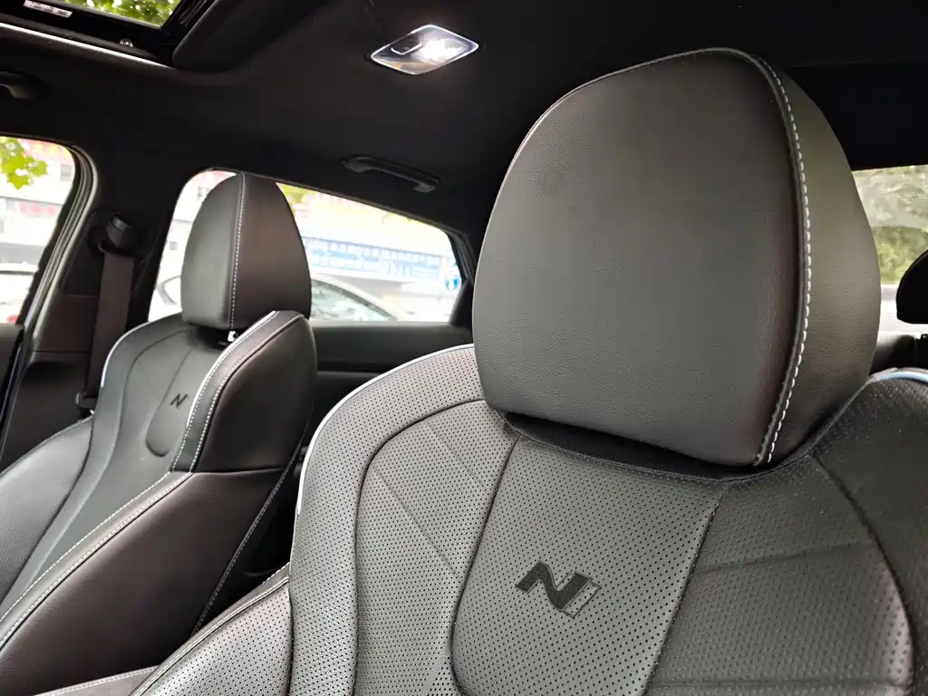 Hyundai Elantra N — фото 18