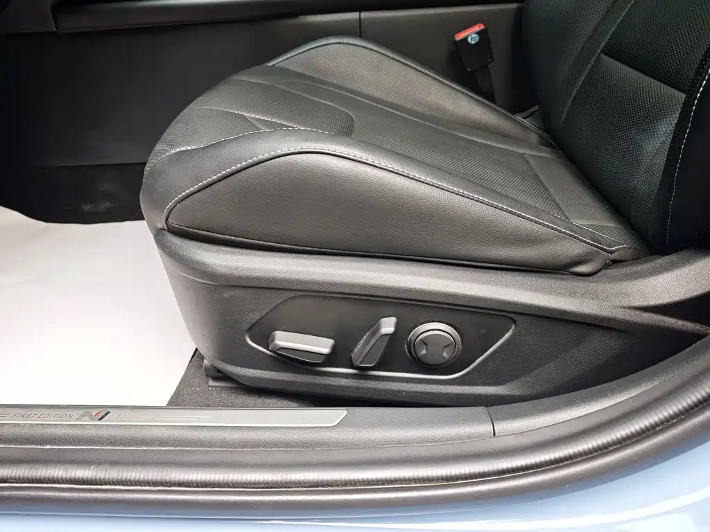 Hyundai Elantra N — фото 21