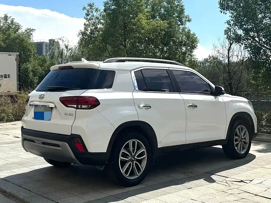 Hyundai ix35 — фото 4