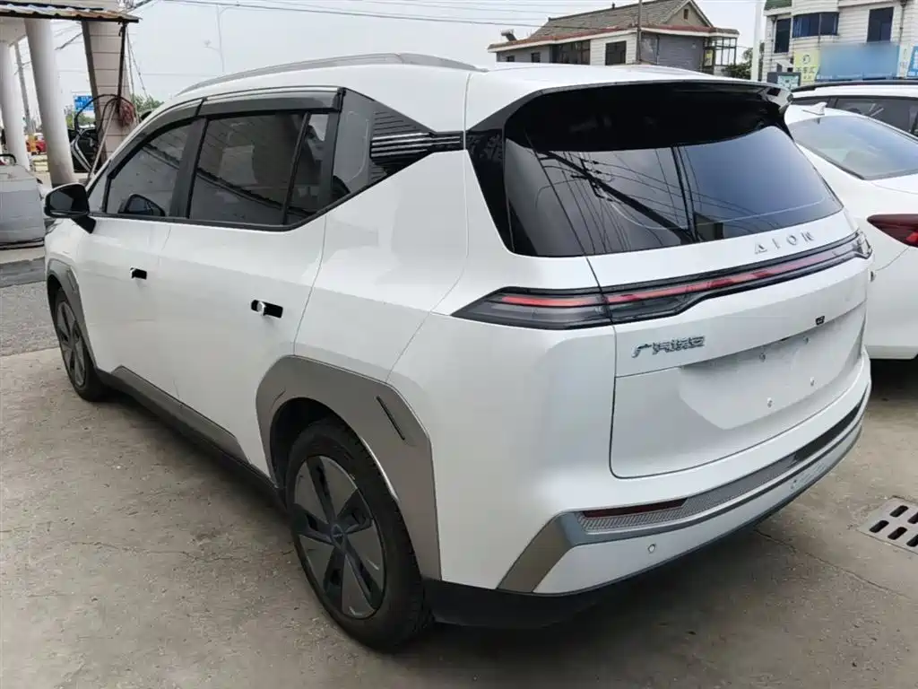 Aion AION Y — фото 6