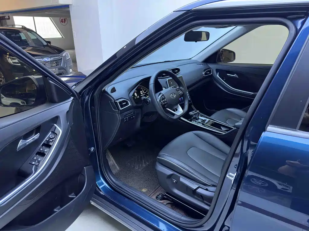Hyundai ix25 — фото 9