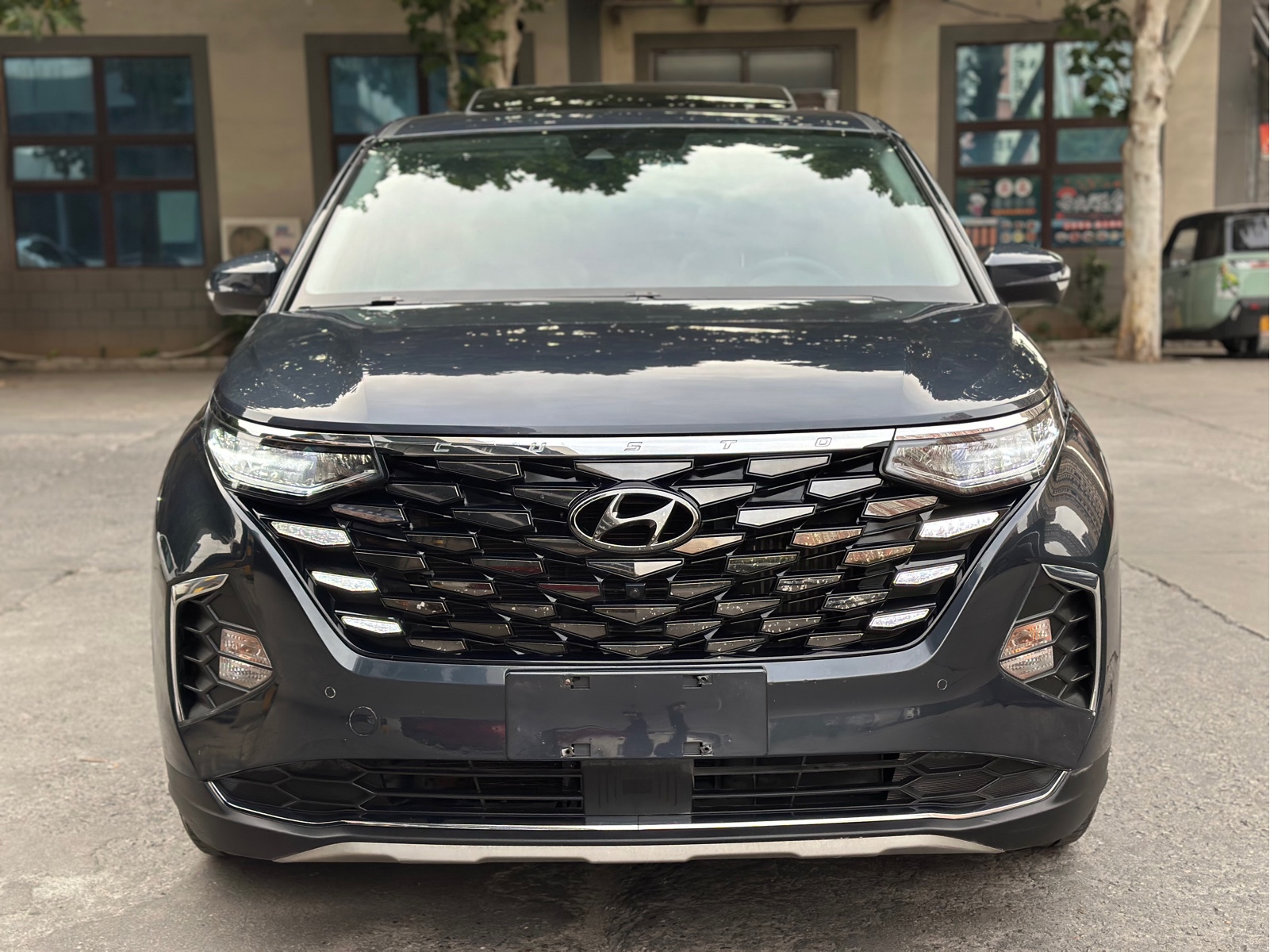 Hyundai Custo — фото 2