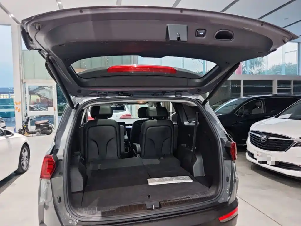 Hyundai Custo — фото 19