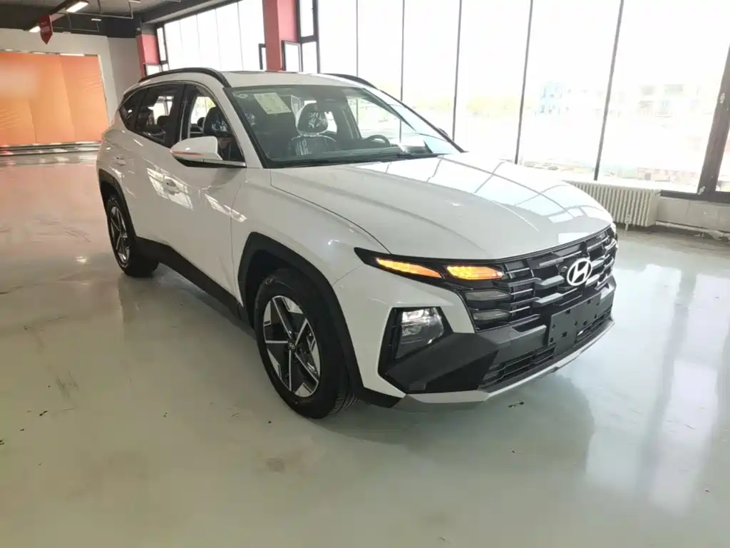 Hyundai Tucson — фото 4