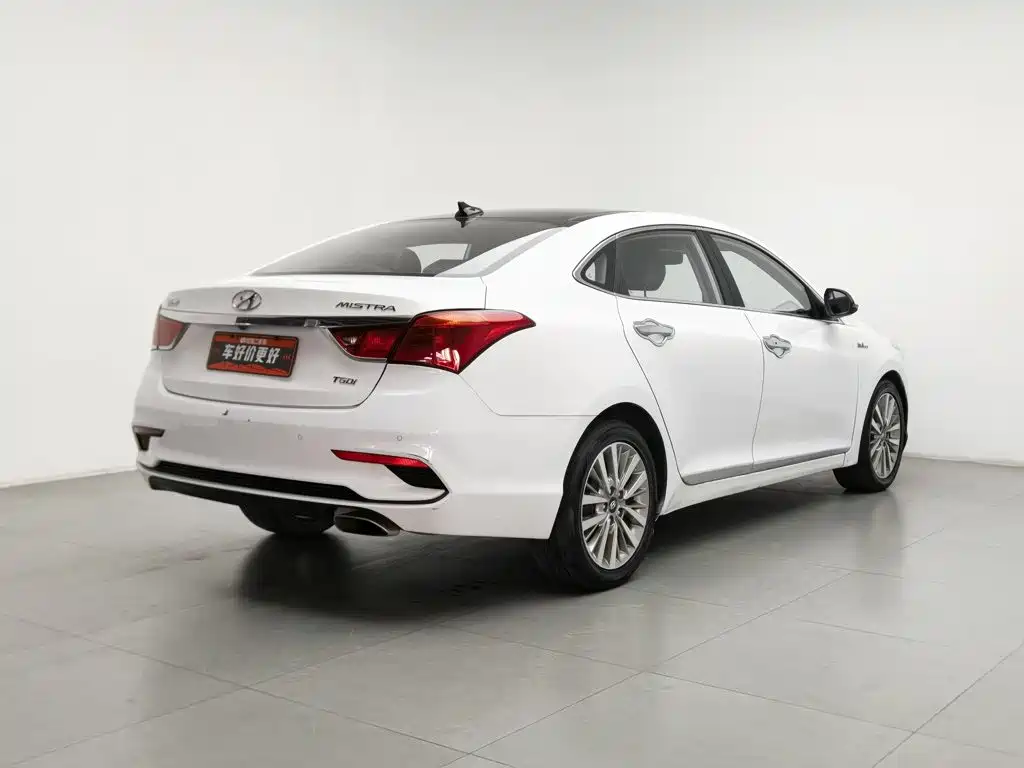 Hyundai Mistra — фото 2