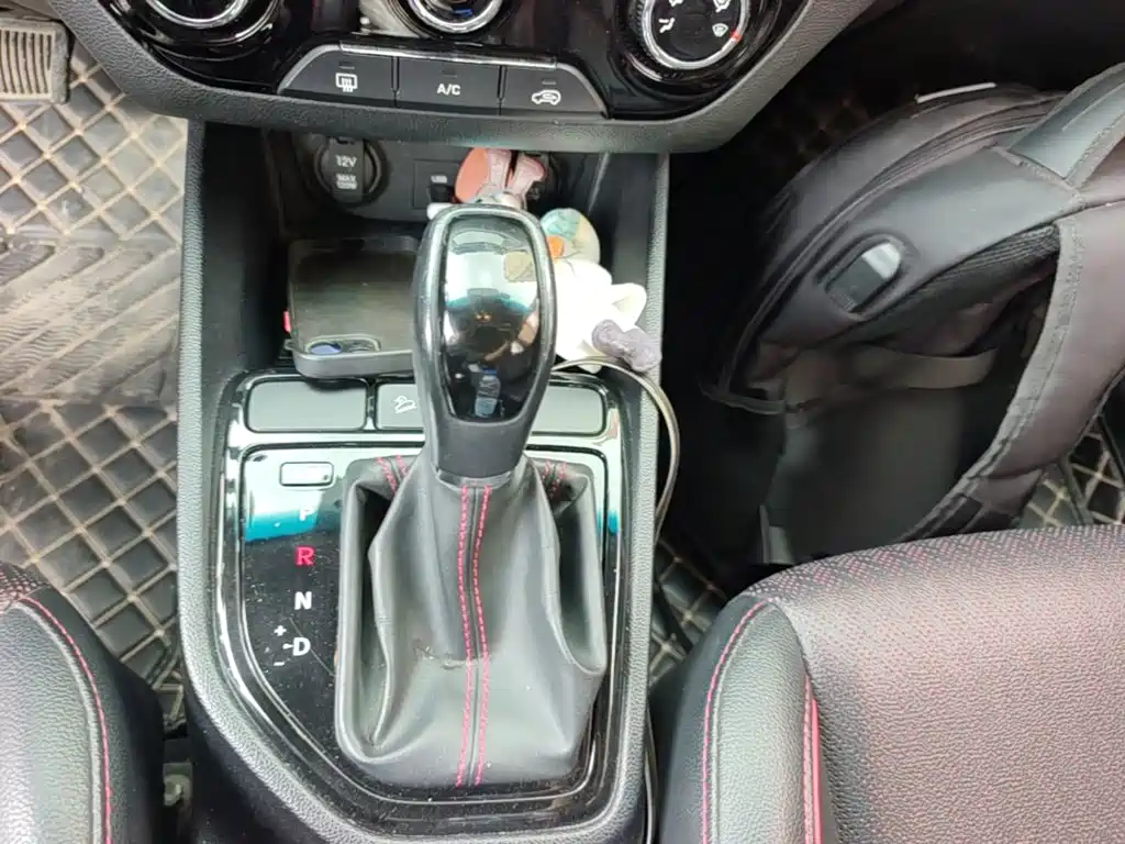 Hyundai ix25 — фото 14