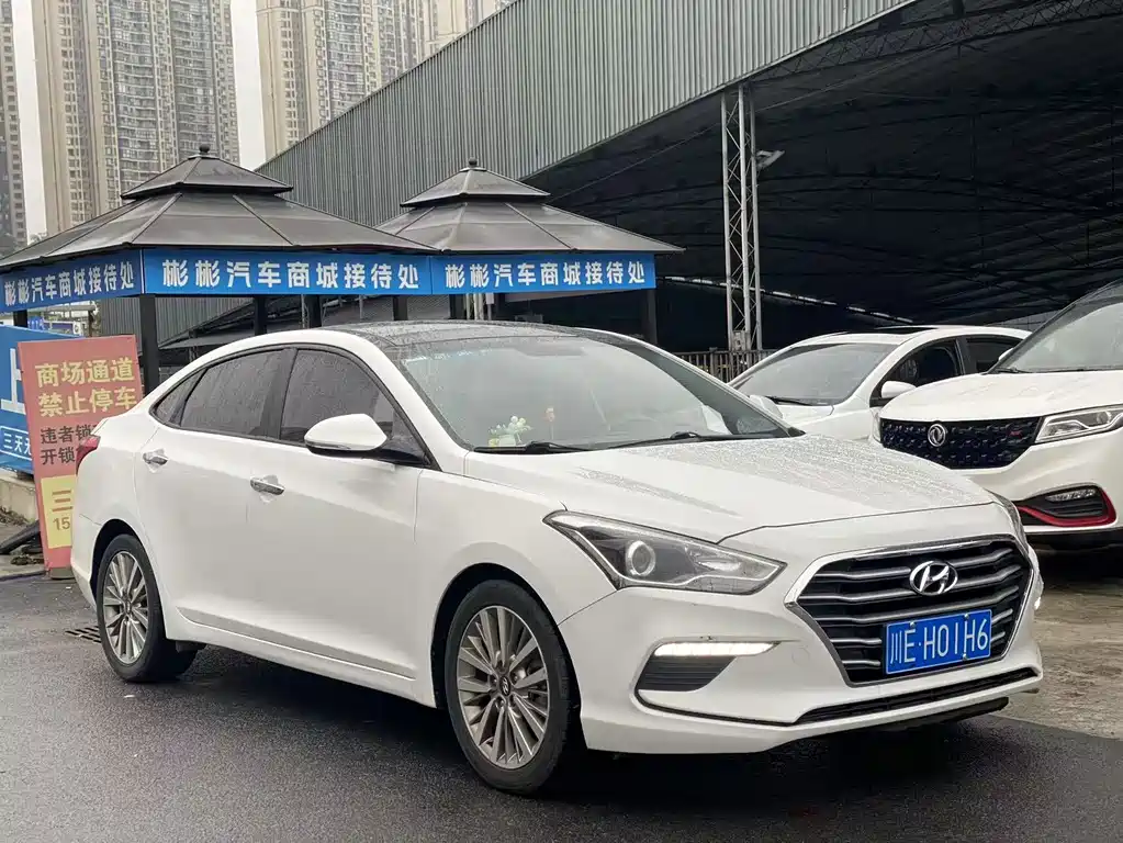 Hyundai Mistra — фото 3