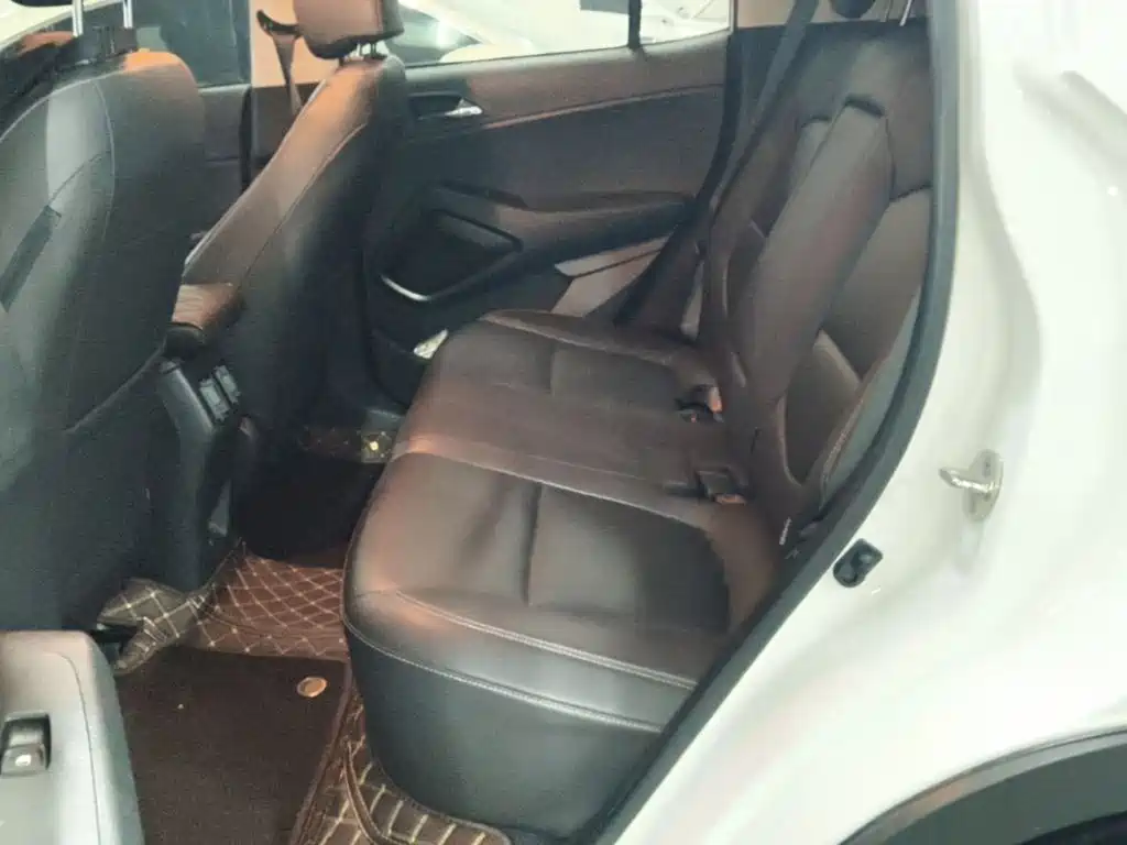 Hyundai ix35 — фото 17