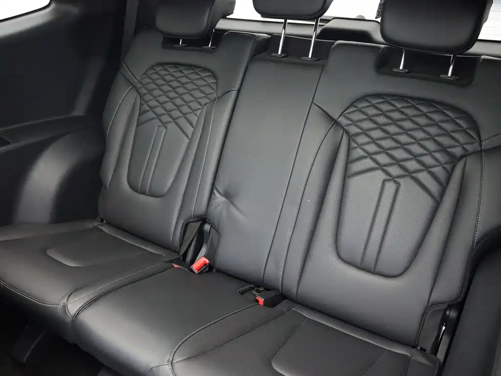 Hyundai Custo — фото 16