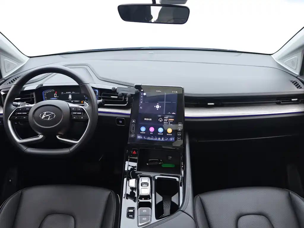 Hyundai Custo — фото 20