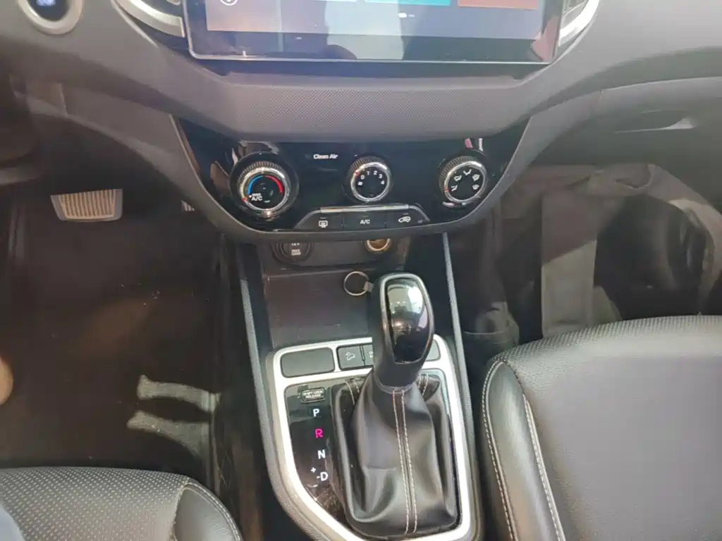 Hyundai ix25 — фото 14