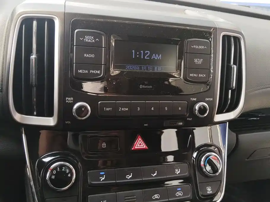 Hyundai ix35 — фото 13