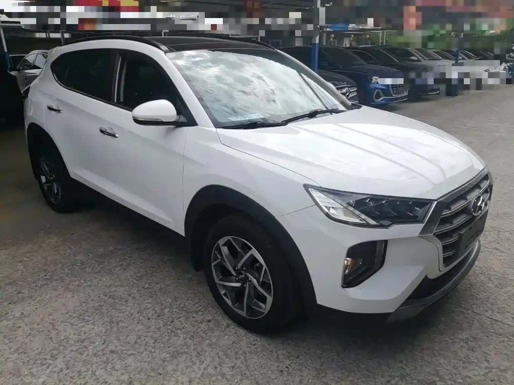 Hyundai Tucson — фото 4
