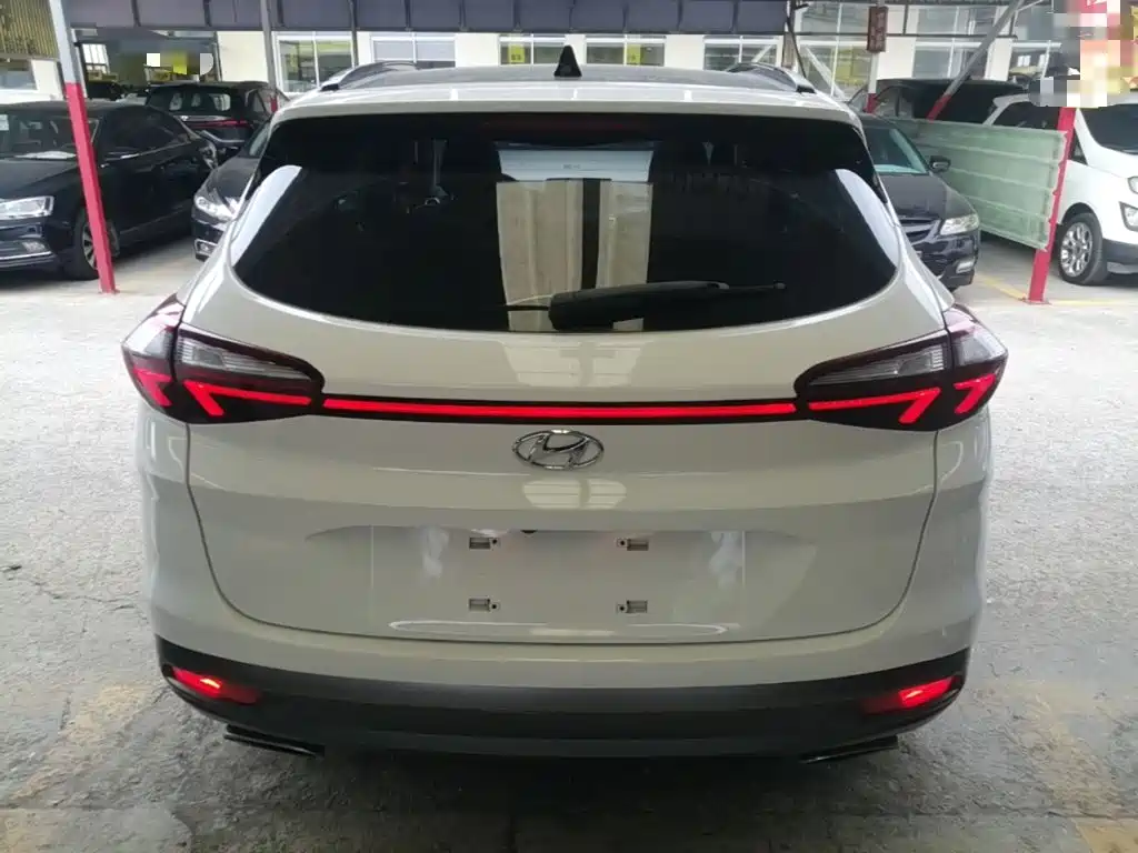 Hyundai Tucson — фото 6