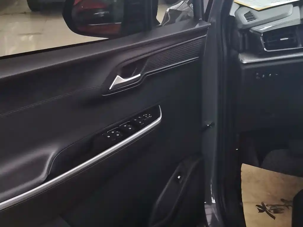 Hyundai Custo — фото 11