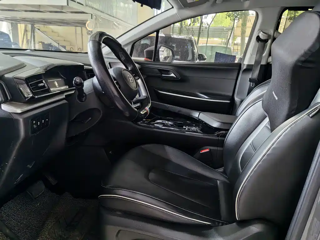 Hyundai Custo — фото 4