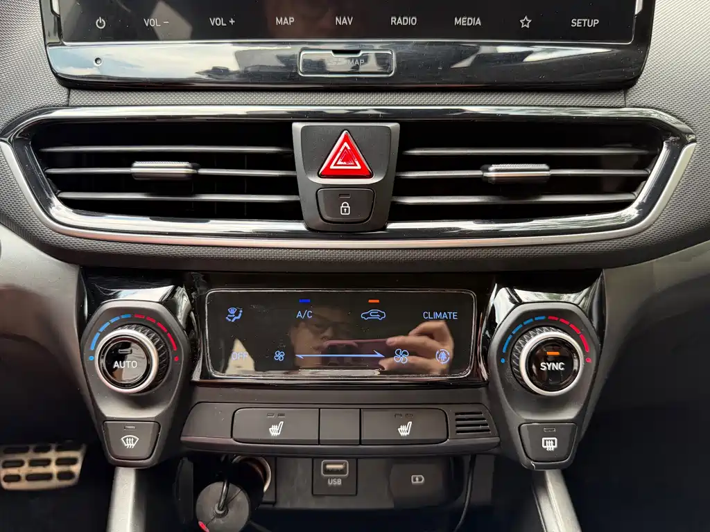 Hyundai Fista — фото 10