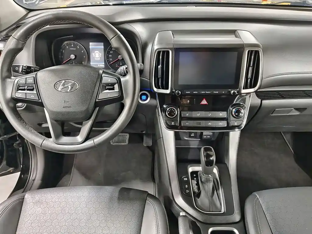 Hyundai ix35 — фото 11