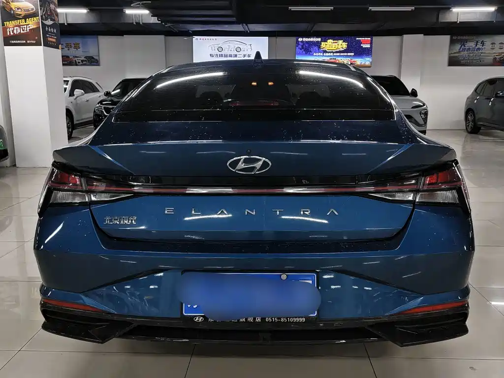 Hyundai Elantra — фото 9