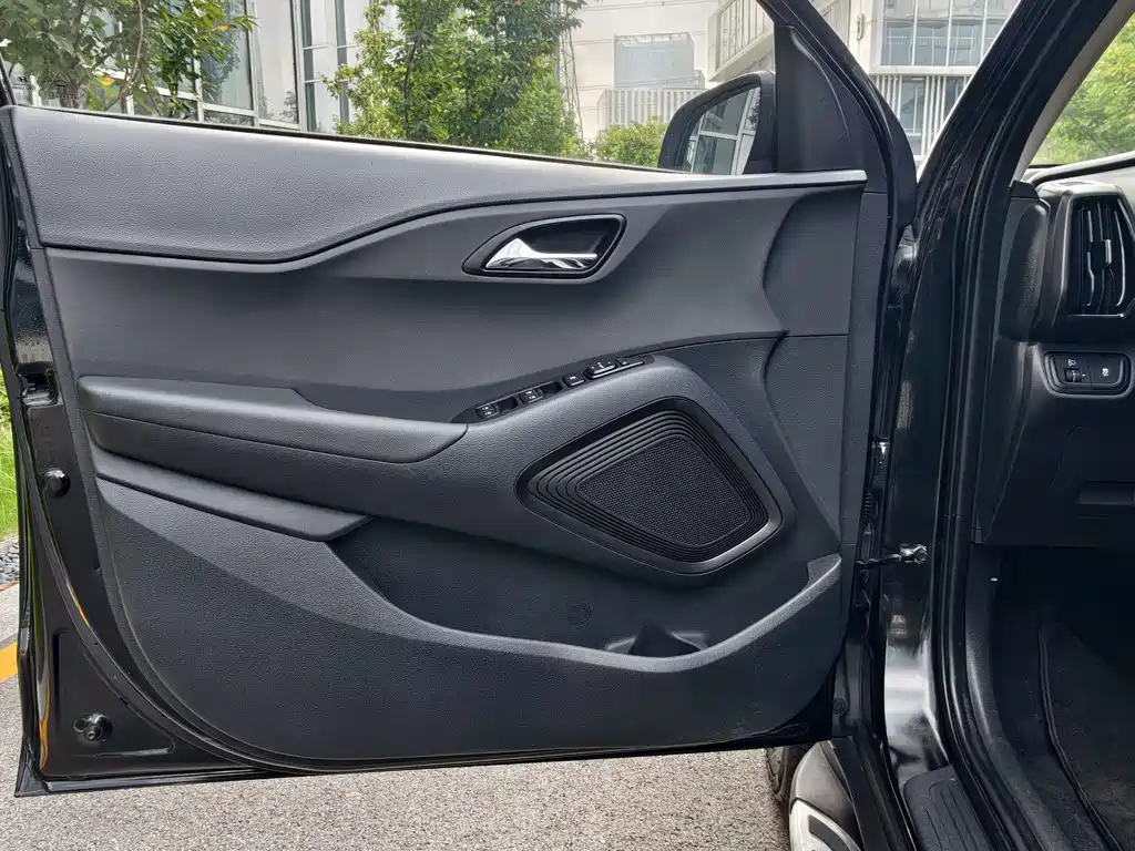 Hyundai ix35 — фото 25